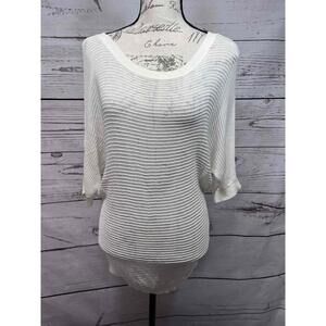 Express White Knit Sweater Small 3/4 Sleeves Scoop‎ Neck Pullover